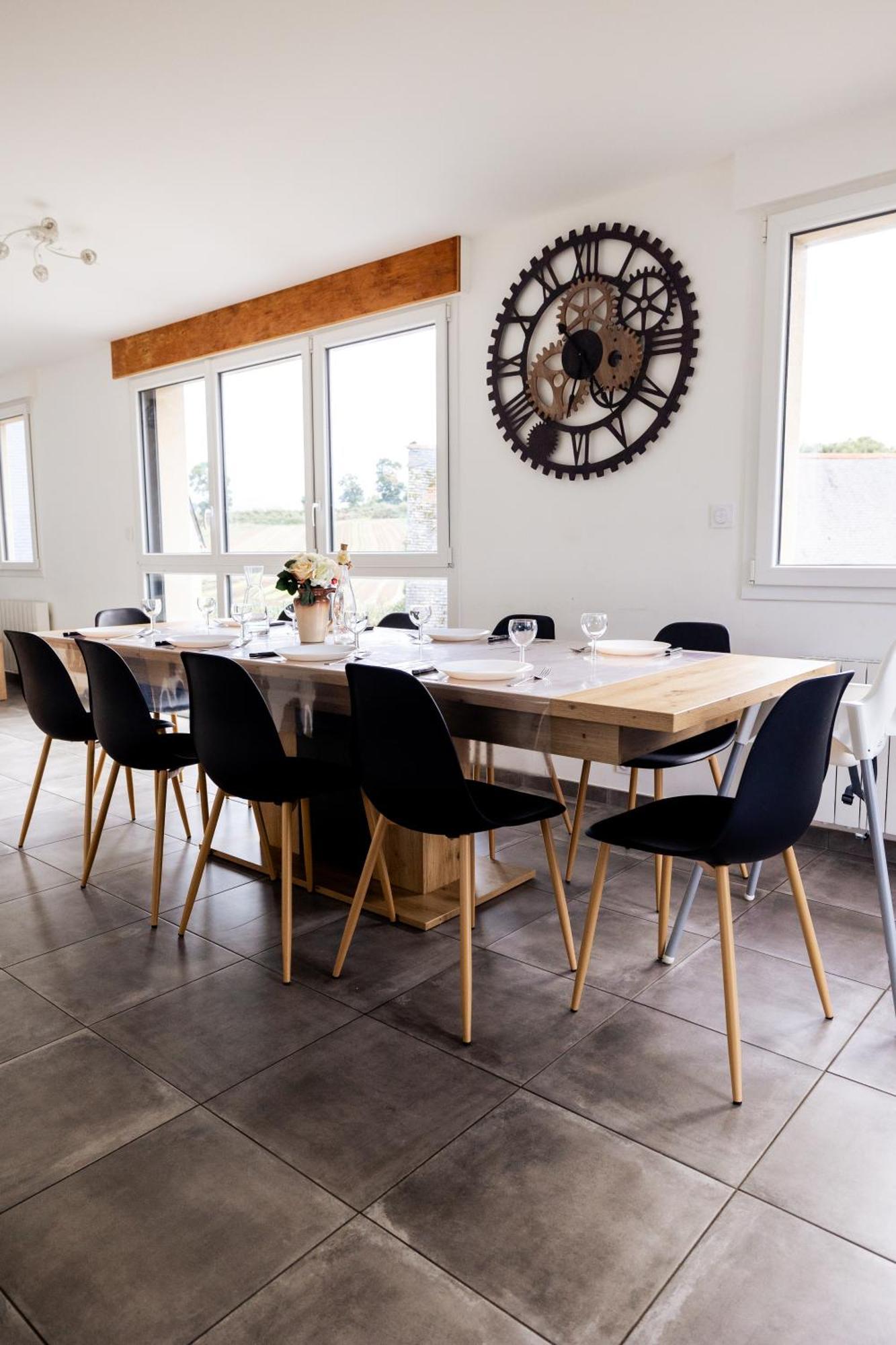 Maison Comprenant Deux Gites A Louer, Ensemble Ou Independamment, Capacite De 4 A 19 Personnes Idealement Place Pour Visiter Le Mont-Saint-Michel, Saint-Malo Et Les Alentours Baguer-Pican Esterno foto