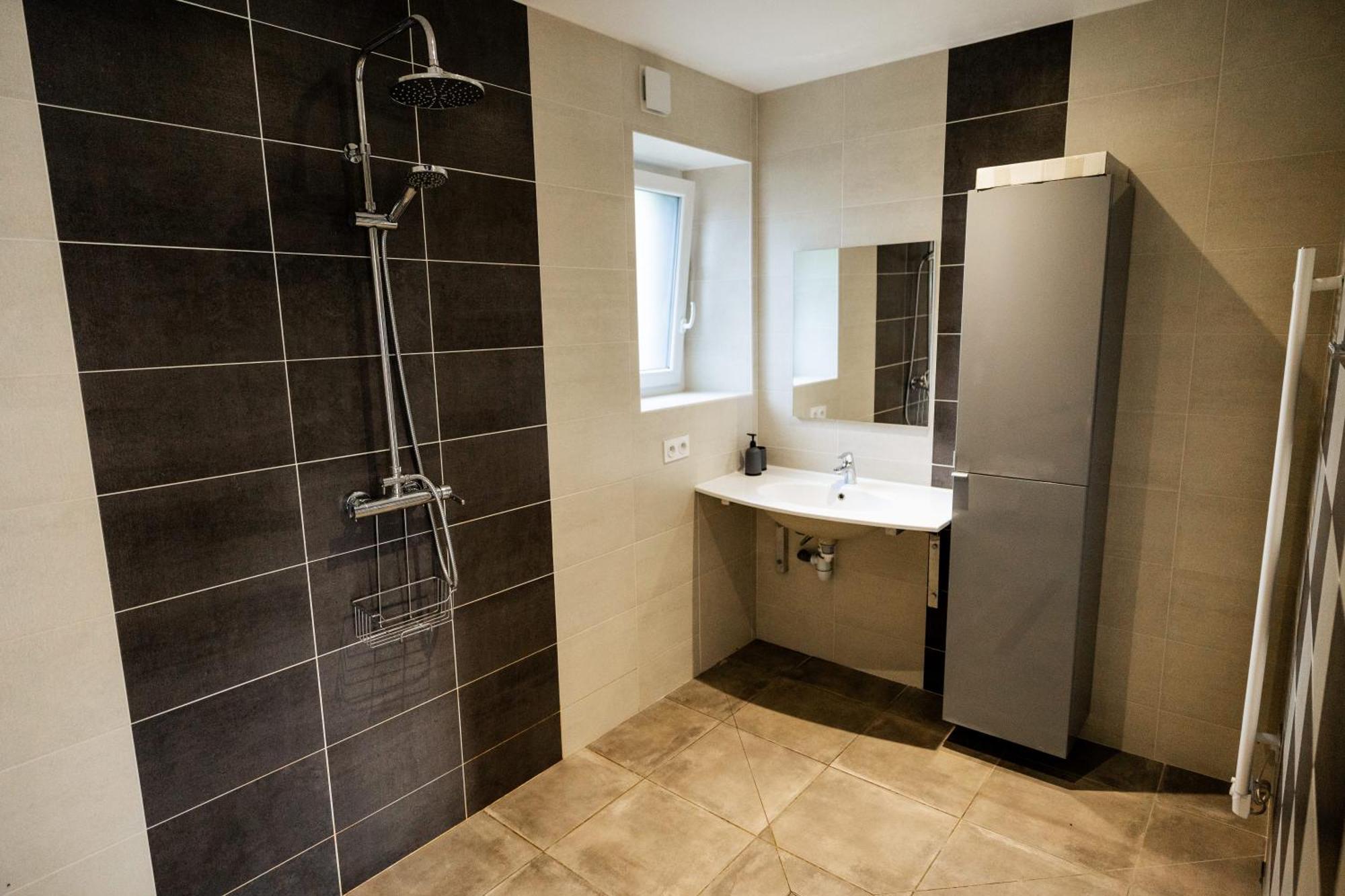 Maison Comprenant Deux Gites A Louer, Ensemble Ou Independamment, Capacite De 4 A 19 Personnes Idealement Place Pour Visiter Le Mont-Saint-Michel, Saint-Malo Et Les Alentours Baguer-Pican Esterno foto